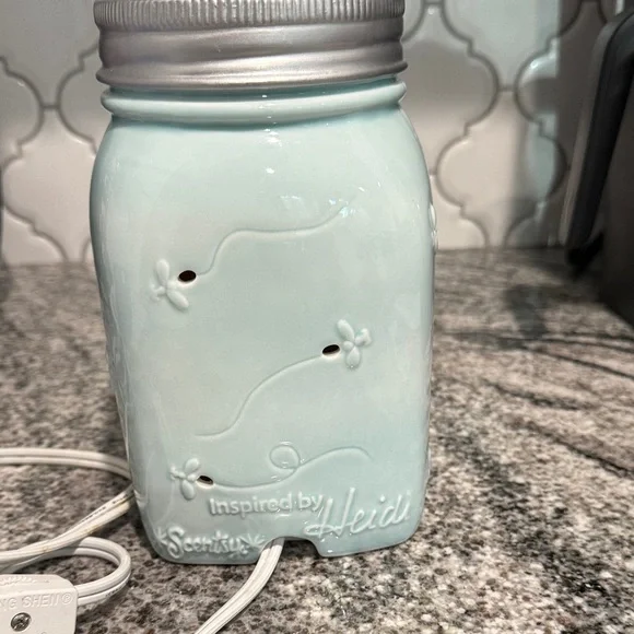 Scentsy Light Mint Ceramic Mason Jar Wax Warmer - Chasing Fireflies - Picture 4 of 5